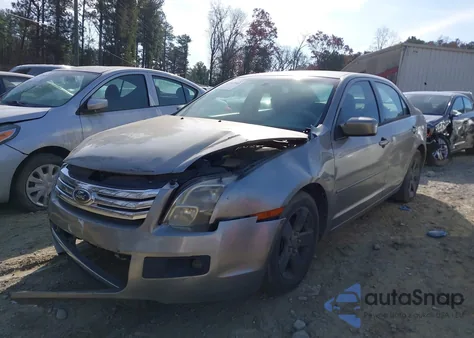 2008 Ford Fusion Se z USA, uszkodzony, nr VIN 3FAHP07Z38R256203